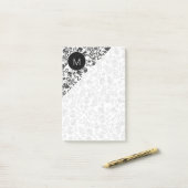 Monogrammed Doodle Curls Black and White Post-it® Notes (Op bureau)