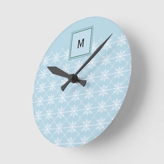 Monogrammed Elegant Blauw Stijlvolle Winter Sneeuw Ronde Klok (Hoek)