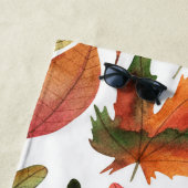 Monogrammed Fall Leaves Burgundy Autumn Decor Strandlaken (In situ)