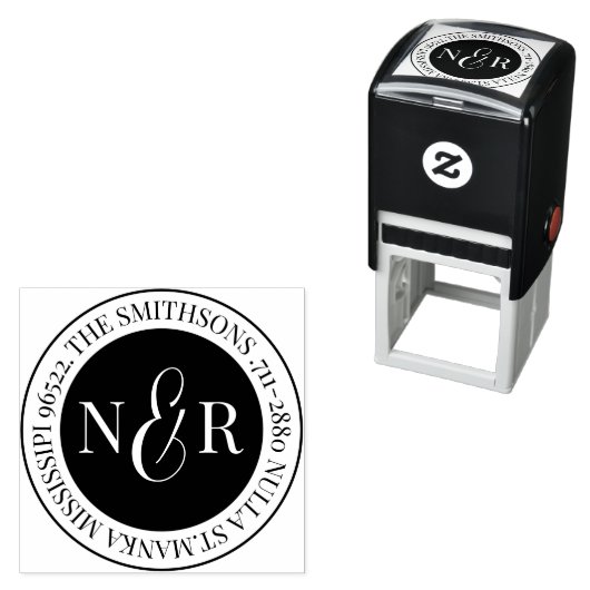 Monogrammed familienaam retour adres circulair  zelfinktende stempel (In situ)