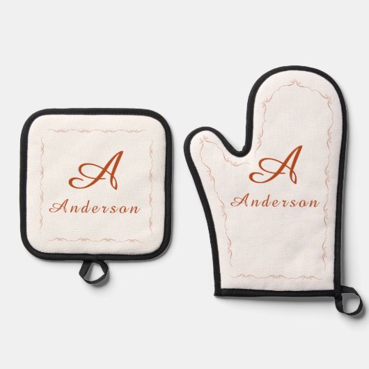 Monogrammed Family Name  Ovenwant & Pannenlap Set (Voorkant)