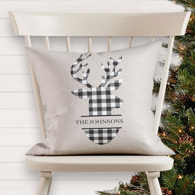 Monogrammed Farmhouse Black Beige Plaid Deer Kussen (Creator heeft geüpload)