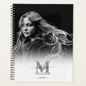 Monogrammed Foto Zwart Wit Artiest Kalender Planner (Voorkant)
