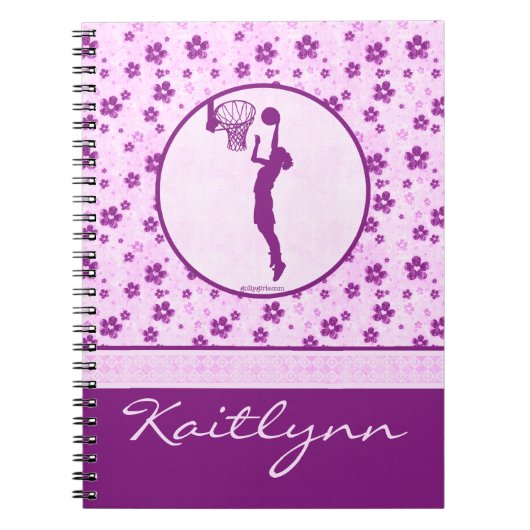 Monogrammed Girl's Basketball Paarse Heart Floral Notitieboek (Voorkant)