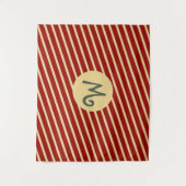 Monogrammed  Golden Stripes op rood Wandkleed (Voorkant)