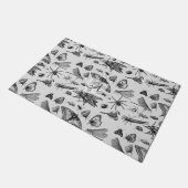 Monogrammed GOTHIC BUGS Insect Black Deurmat (Schuin)