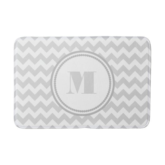 Monogrammed Gray White Striped Chevron Pattern Badmat (Voorkant)