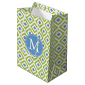 Monogrammed Green Blue Ikat Pattern Medium Cadeauzakje (Voorkant Gekanteld)
