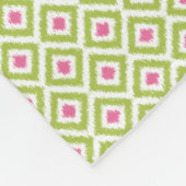 Monogrammed Green Pink Diamonds Ikat Pattern Fleece Deken (Hoek)