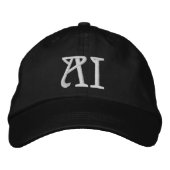 MONOGRAMMED HATS GEBORDUURDE PET (Voorkant)