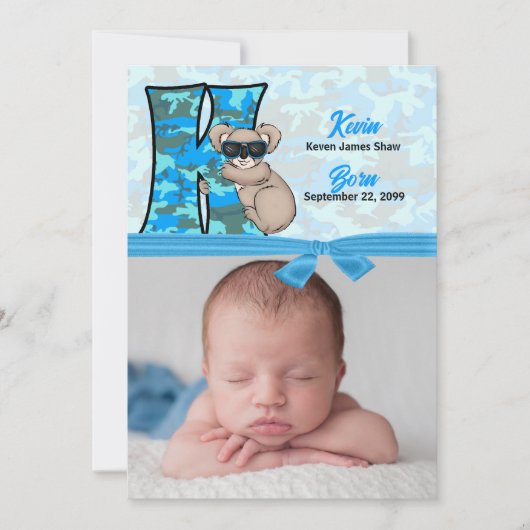 Monogrammed K Blue Koala Foto Birth Aankondiging (Voorkant)