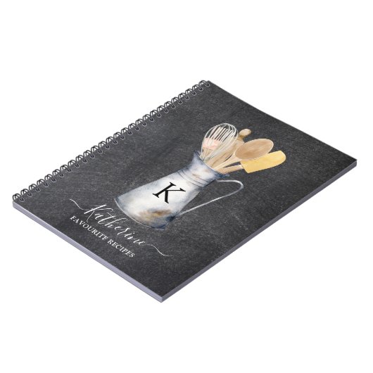Monogrammed keukengerei kruik recept notitieboek (Linkerzijde)