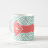 Monogrammed Koraal en Mint Diamond Pattern Koffiemok (Voorkant links)
