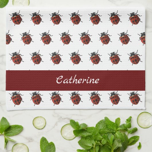 Monogrammed Ladybug Patroon Theedoek (Gevouwen)