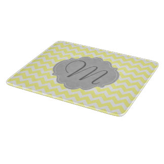Monogrammed Light Yellow and Grey Chevron Pattern Snijplank