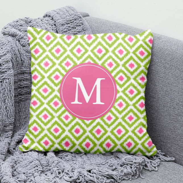 Monogrammed Lime Green Pink Diamonds Ikat Pattern Kussen (Creator heeft geüpload)