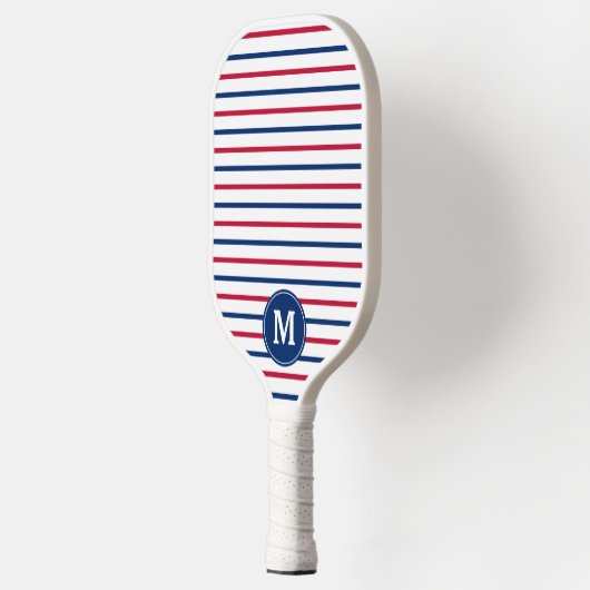 Monogrammed minimalistische roze en blauwe strepen pickleball paddle (Links)