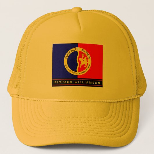 Monogrammed Native American Comanche Nation Flag Trucker Pet (Voorkant)