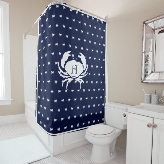 Monogrammed Navy Blue White Crab Nautical Douchegordijn (In situ)