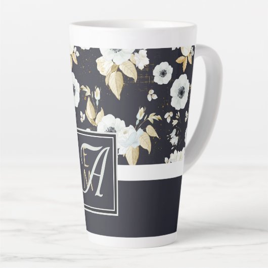 Monogrammed Navy Blue White Floral Decor Anemone Latte Mok (Rechterhoek)