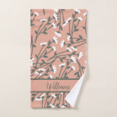 Monogrammed Pink White Green Floral Bad Handdoek (Handdoek)