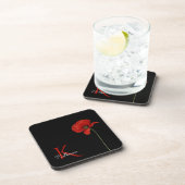 Monogrammed Red Poppy on Black Bier Onderzetter (Rechterzijde)