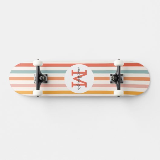 Monogrammed Retro Kleurrijke Strepen Gepersonalise Persoonlijk Skateboard (Horizontaal)