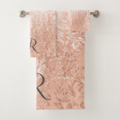 Monogrammed Roos Gold Damask Bad Handdoek (Insitu)
