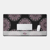 Monogrammed Roze Bloemenkransen Polka Dot Mandala Bureaumat (Keyboard & Muis)