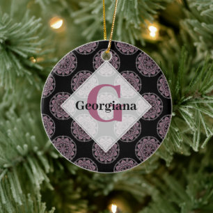 Monogrammed Roze Bloemenkransen Polka Dot Mandala Keramisch Ornament