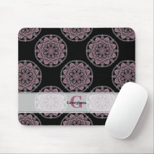 Monogrammed Roze Bloemenkransen Polka Dot Mandala Muismat