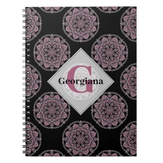 Monogrammed Roze Bloemenkransen Polka Dot Mandala Notitieboek (Voorkant)