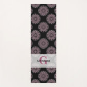 Monogrammed Roze Bloemenkransen Polka Dot Mandala Yogamat (Voorkant)