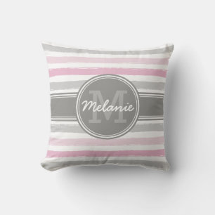Monogrammed roze en grijze verf stripingspatroon kussen