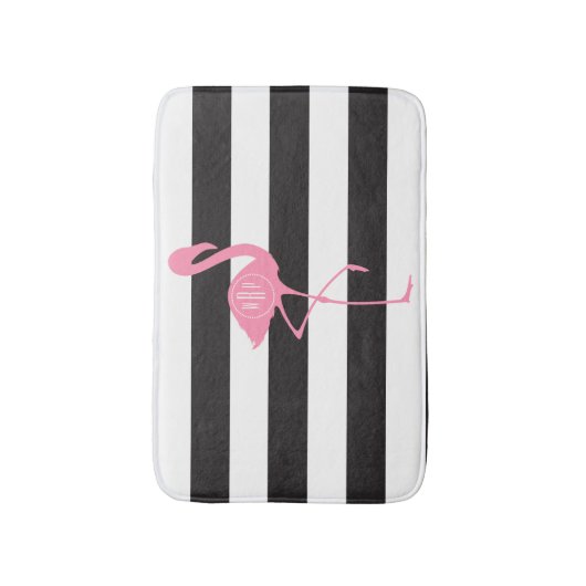 Monogrammed roze flamingo + zwart + witte strepen badmat (Voorkant Verticaal)