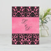 Monogrammed Roze, Zwart Damast bruiloft uitnodigin Kaart (Staand voorkant)