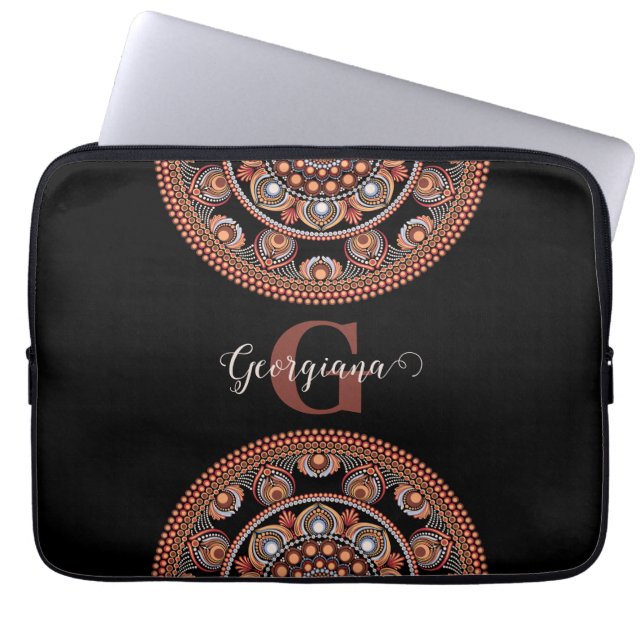 Monogrammed Safari Sunset Bohemian Dot Mandala Laptop Sleeve (Voorkant)