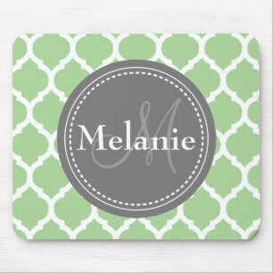 Monogrammed Sage Green & Grey Quatrefoil Muismat