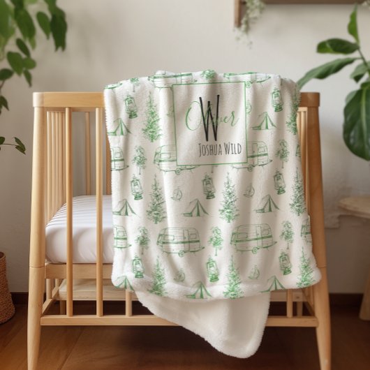 Monogrammed Sherpa Blanket | Groene Camping Bossen Deken