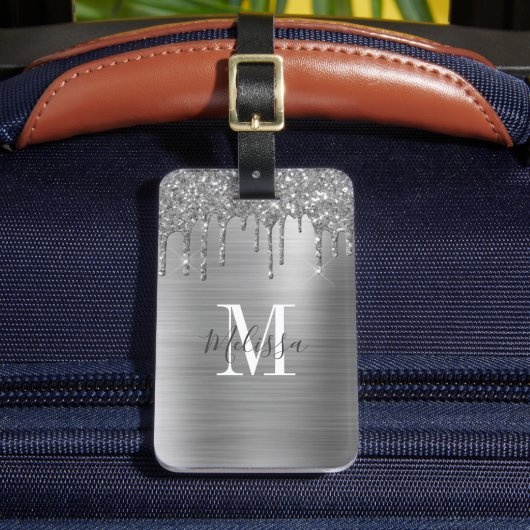 Monogrammed Silver Glitter Drip Metal Bagagelabel (Voorkant Insitu 2)