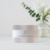 Monogrammed Silver Look Elegant Modern Sjabloon Visitekaartje (Staand voorkant)