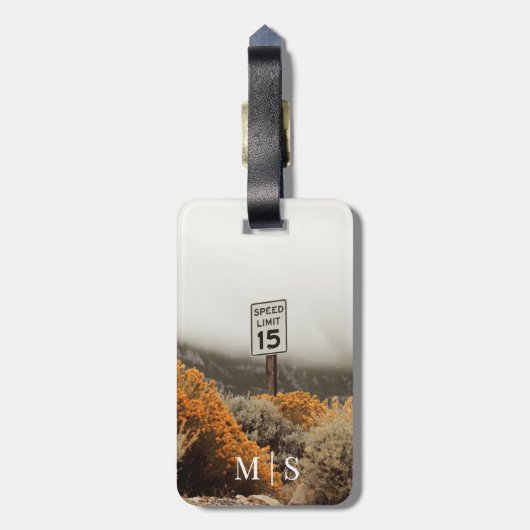 Monogrammed Speed Limit 15 Sign Golden Sagebrush Bagagelabel (Achterkant verticaal)