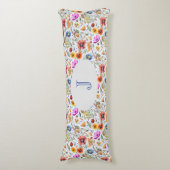 Monogrammed Spring Wildflower & Schattige Hedgehog Lichaamskussen (Voorkant Verticaal)