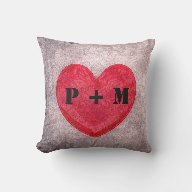Monogrammed Stonewashed Heart Buitenkussen (Voorkant)