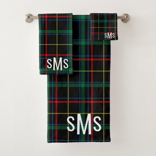 Monogrammed Tartan Plaid Bad Handdoek (Insitu)