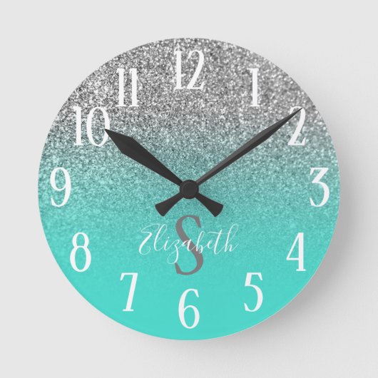 Monogrammed Turquoise en Silver Glitter Ombre Ronde Klok (Voorkant)