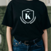 Monogrammed voornaam Initiaal Laurel Wreath Badge T-shirt