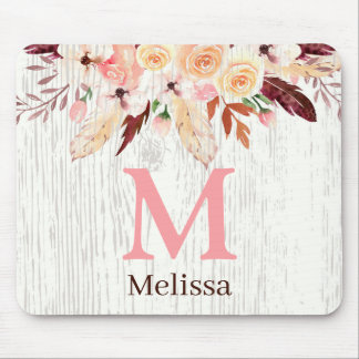 Monogrammed Waterverf Bloemen op Rustiek Wit Hout Muismat