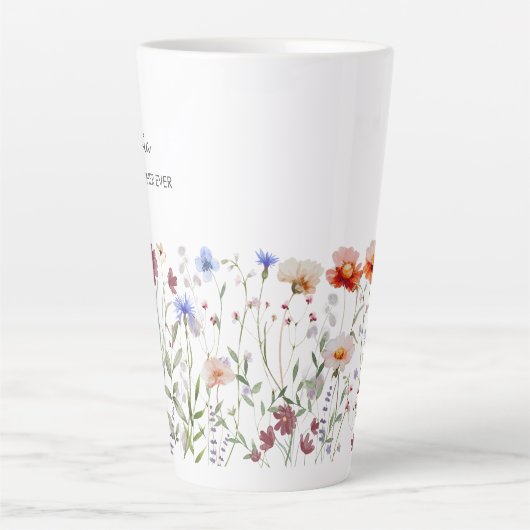 Monogrammed Waterverf Kleurrijke Wildflower Meadow Latte Mok (Voorkant)