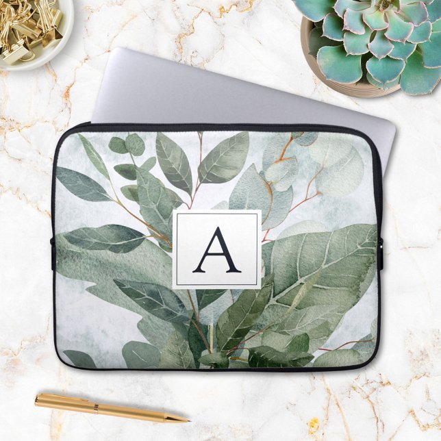 Monogrammed Waterverf rustieke salie groen Laptop Sleeve (In situ)